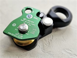 Ролик LEDTCH Glider с вертлюгом L1 P103 - фото 43795